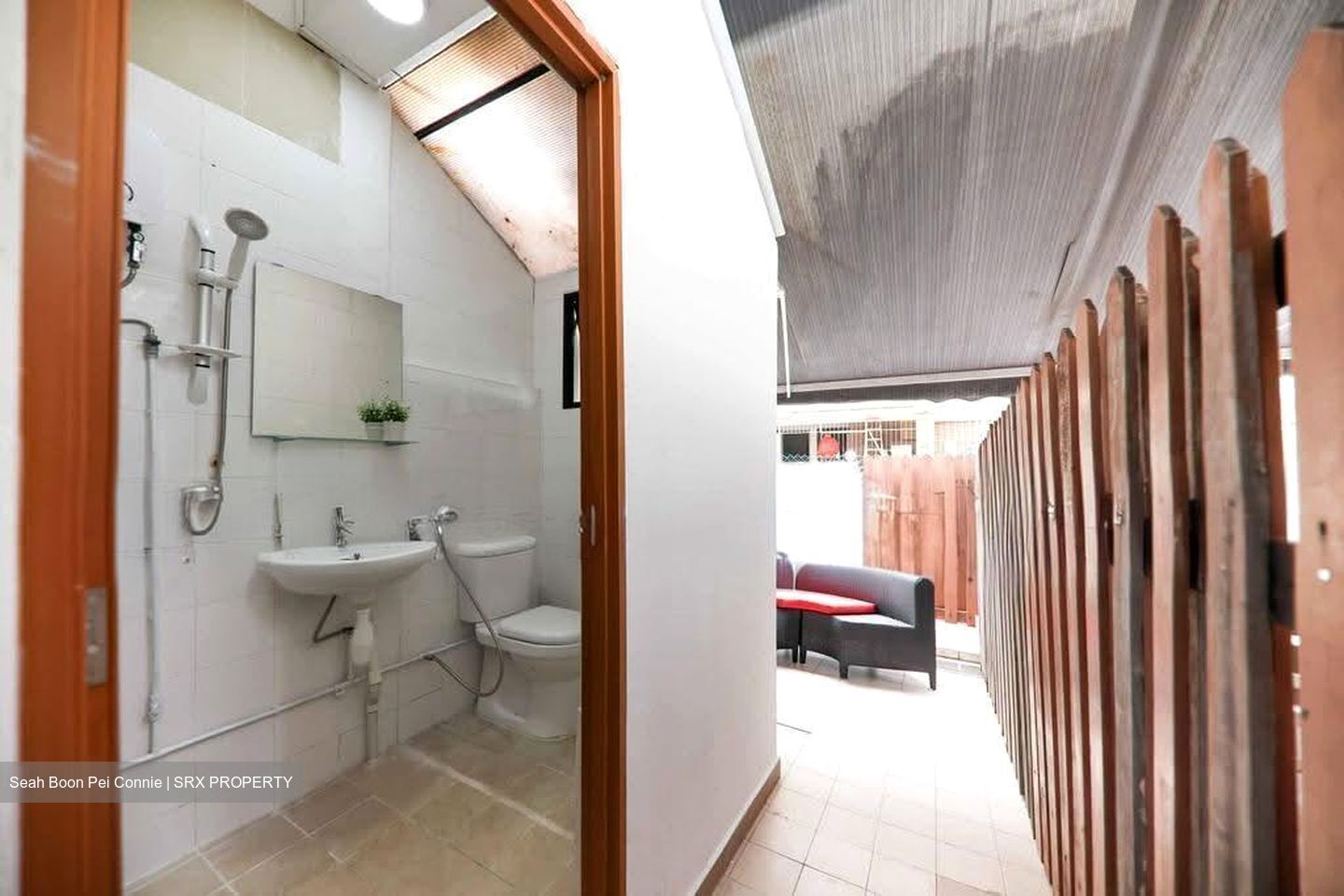 Lorong 105 Changi (D15), Terrace #617378371